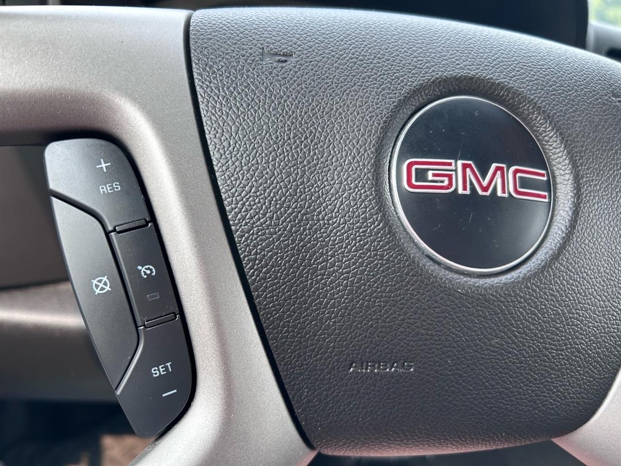 GMC Sierra 1500 4WD Crew Cab 143.5" SLE 2013