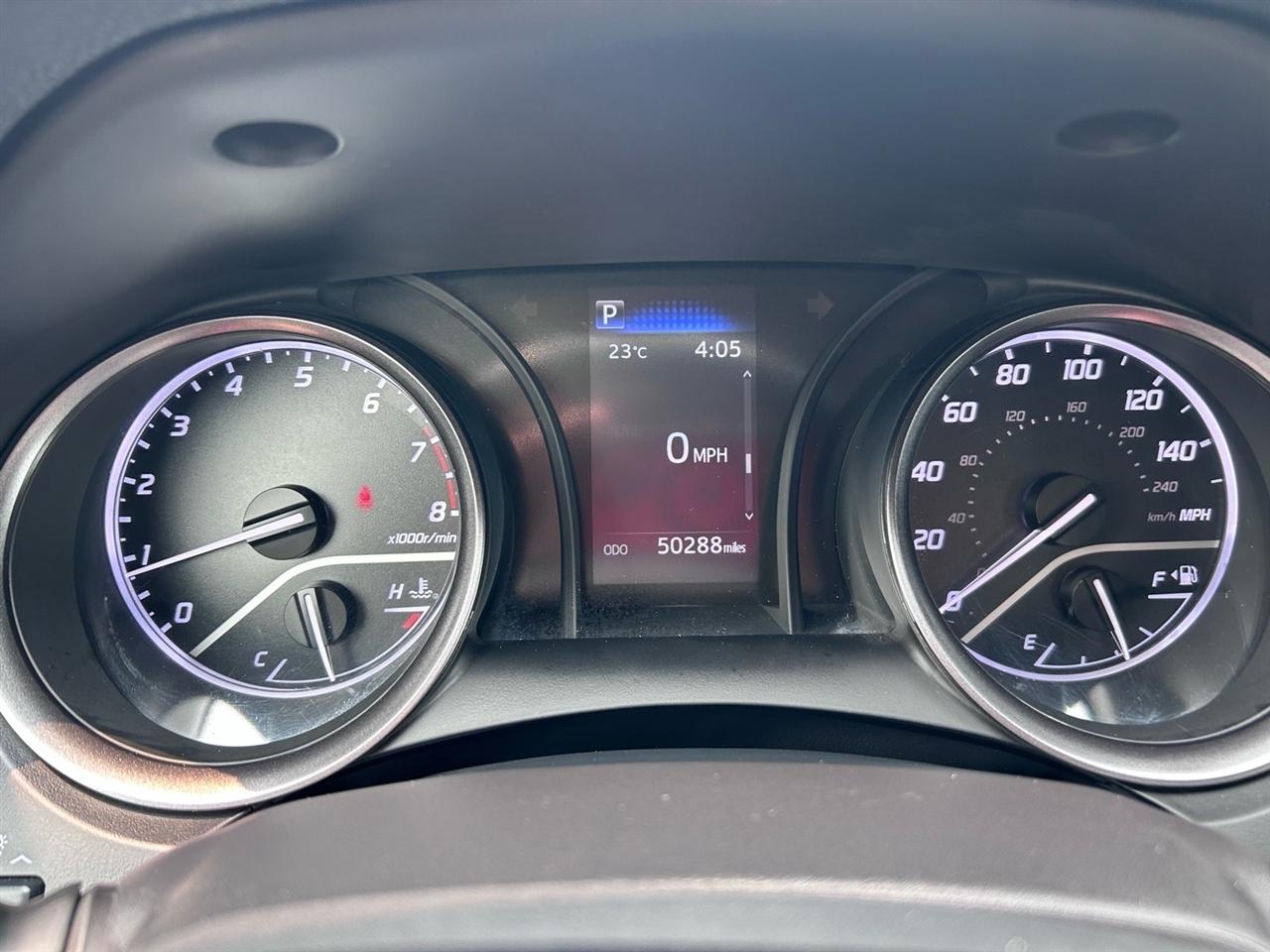Toyota Camry SE Auto (Natl) 2024
