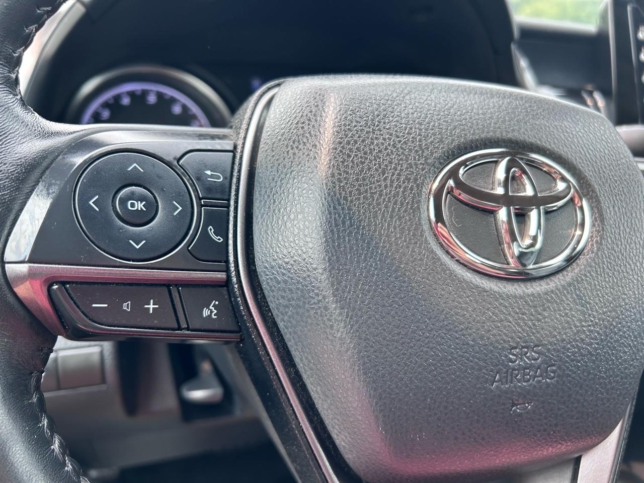 Toyota Camry SE Auto (Natl) 2024