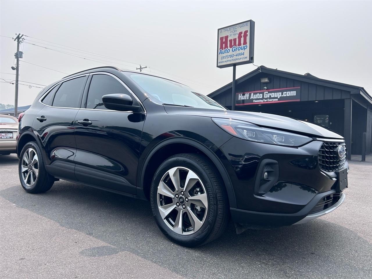 2025 Ford Escape Platinum AWD