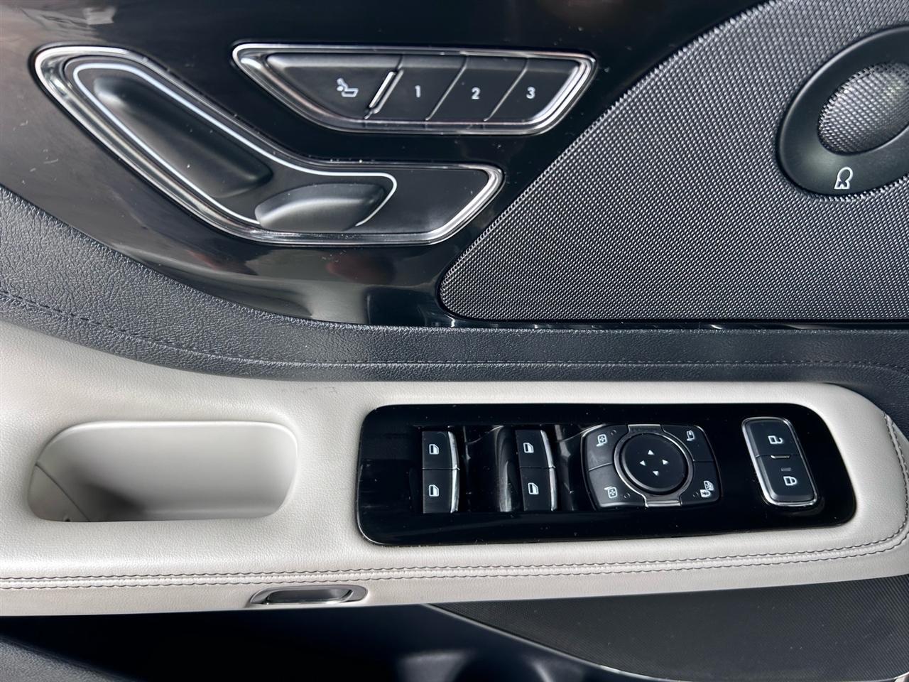 Lincoln Aviator Premiere AWD 2025