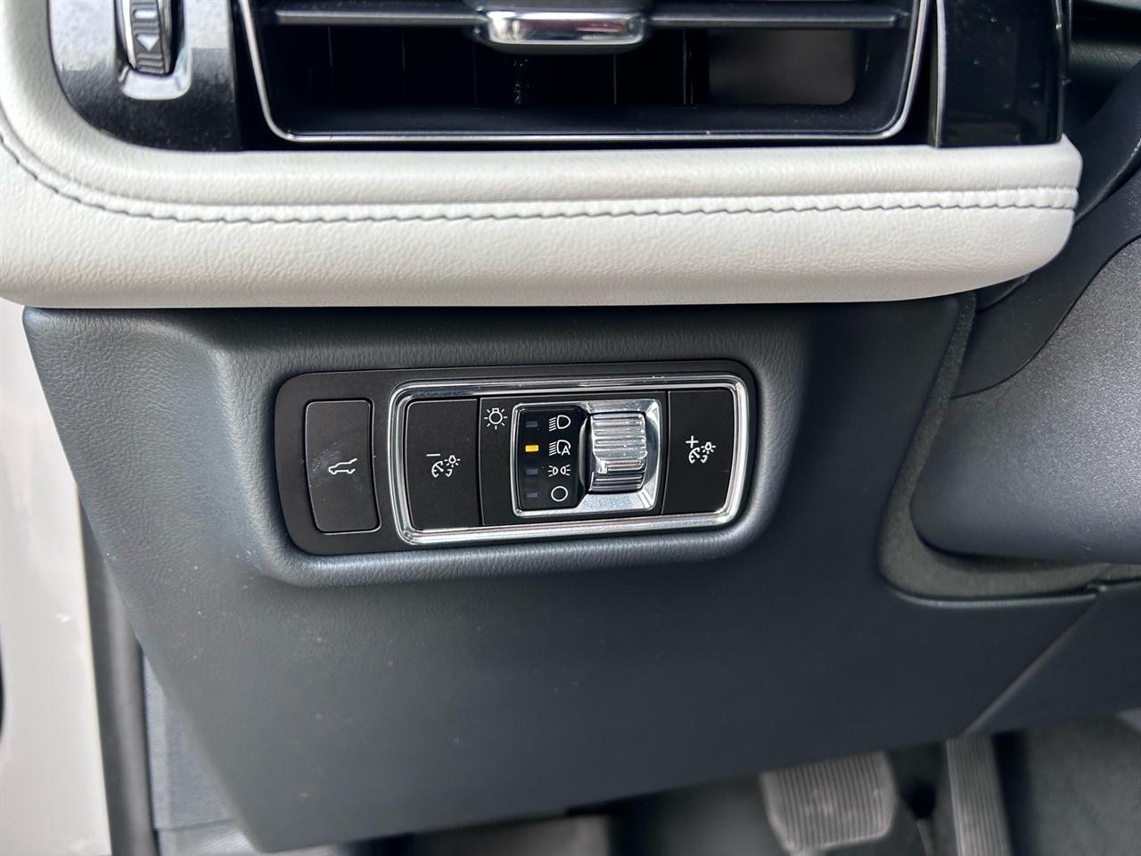 Lincoln Aviator Premiere AWD 2025