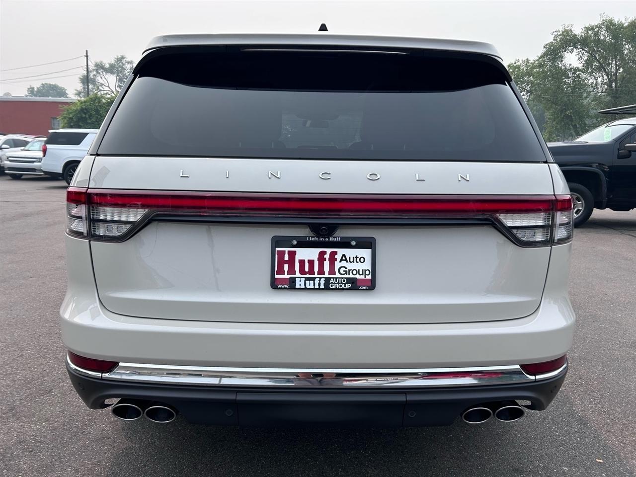Lincoln Aviator Premiere AWD 2025