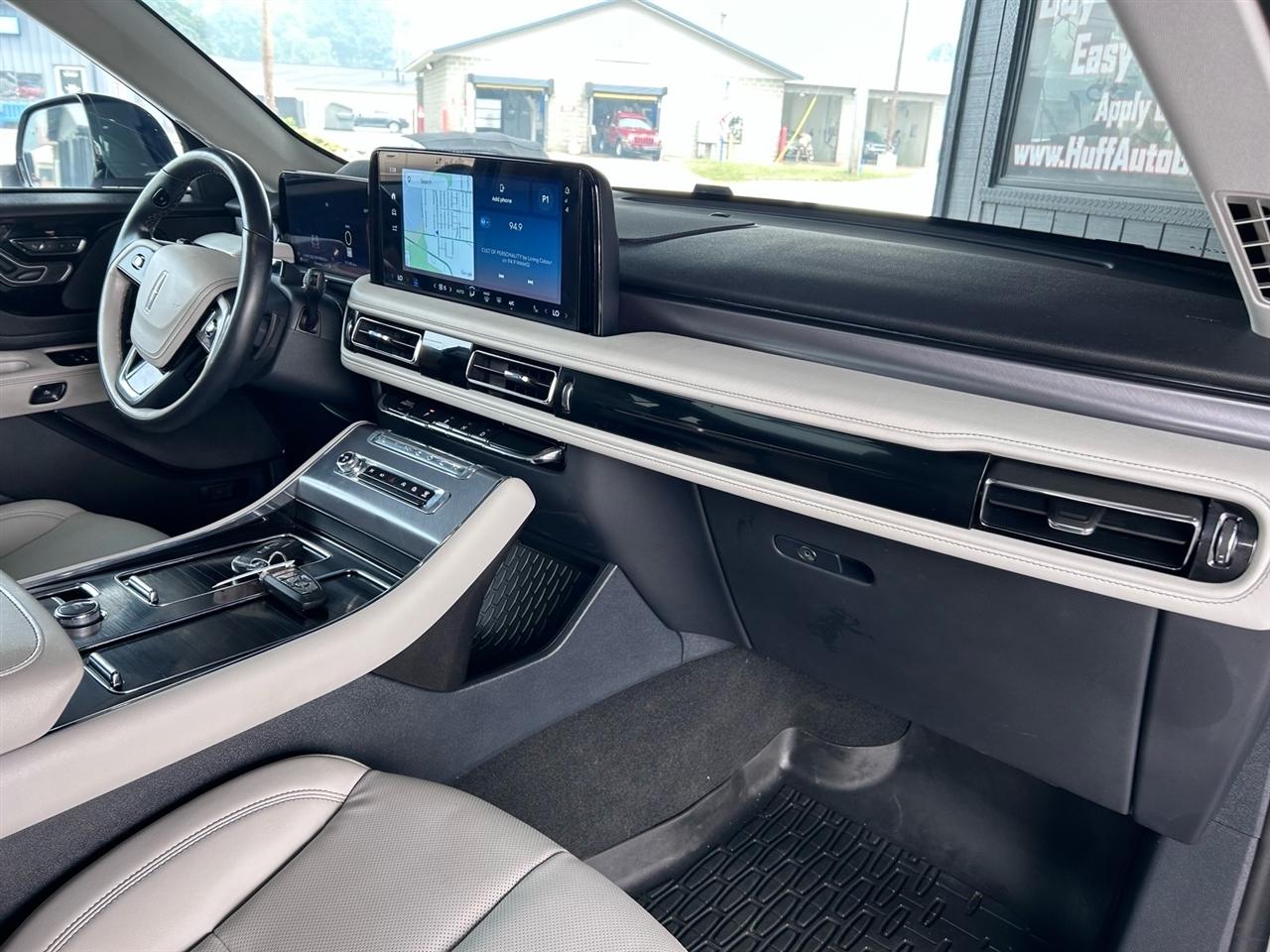 Lincoln Aviator Premiere AWD 2025