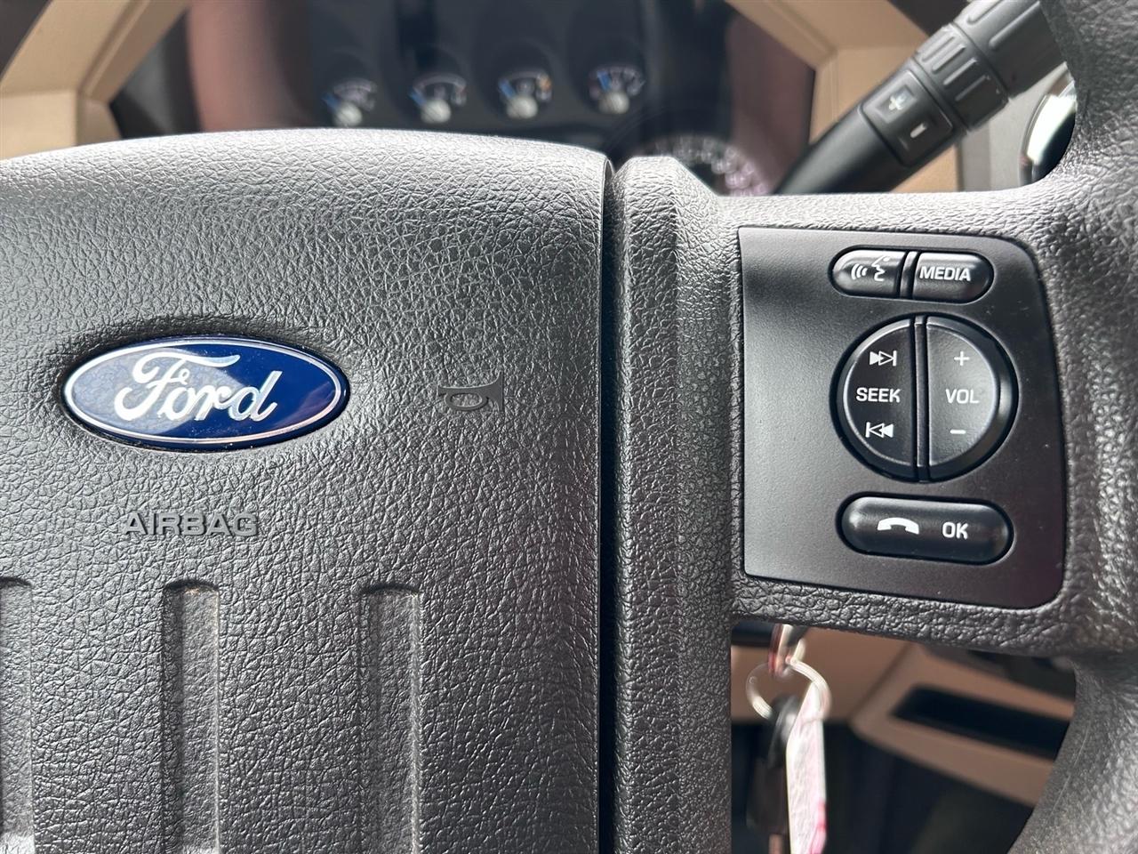 Ford Super Duty F-450 DRW 4WD Crew Cab 172" Platinum 2016