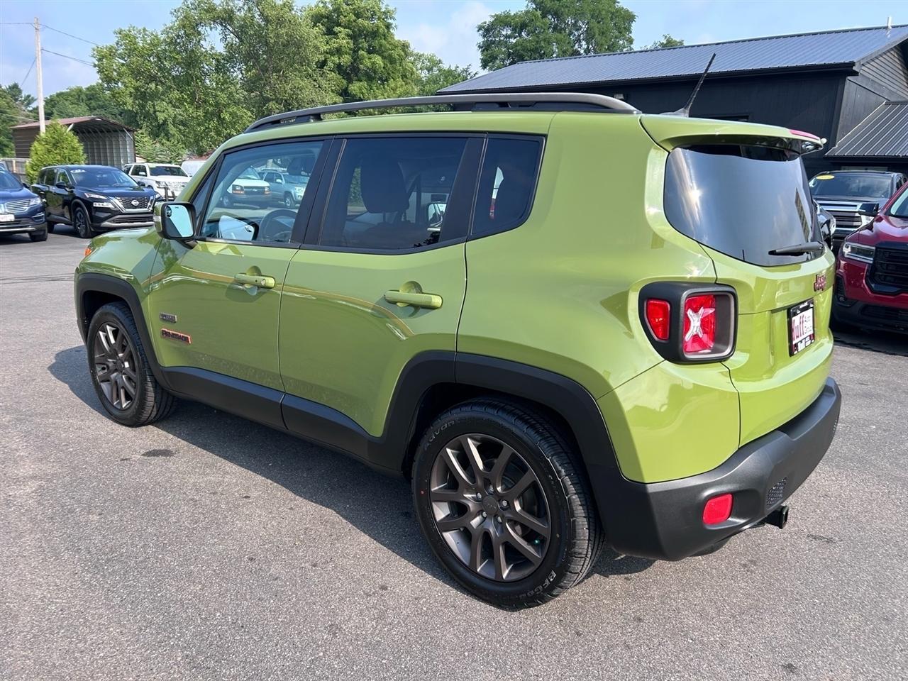 Jeep Renegade FWD 4dr 75th Anniversary 2016