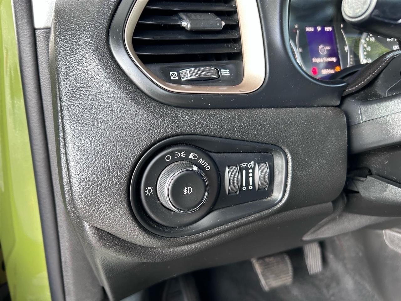 Jeep Renegade FWD 4dr 75th Anniversary 2016