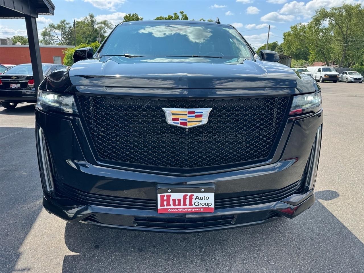 Cadillac Escalade 4WD 4dr Sport 2022