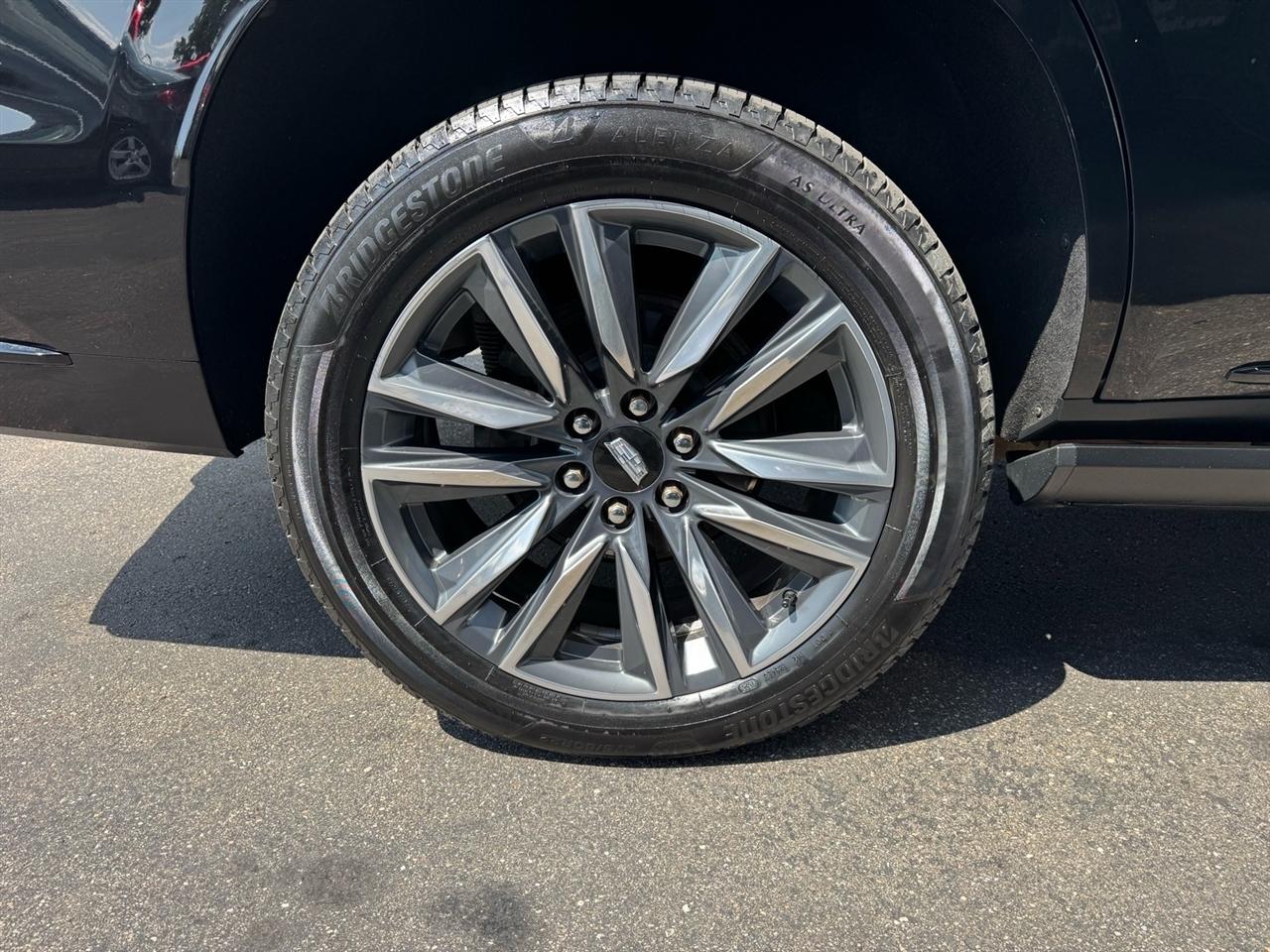 Cadillac Escalade 4WD 4dr Sport 2022