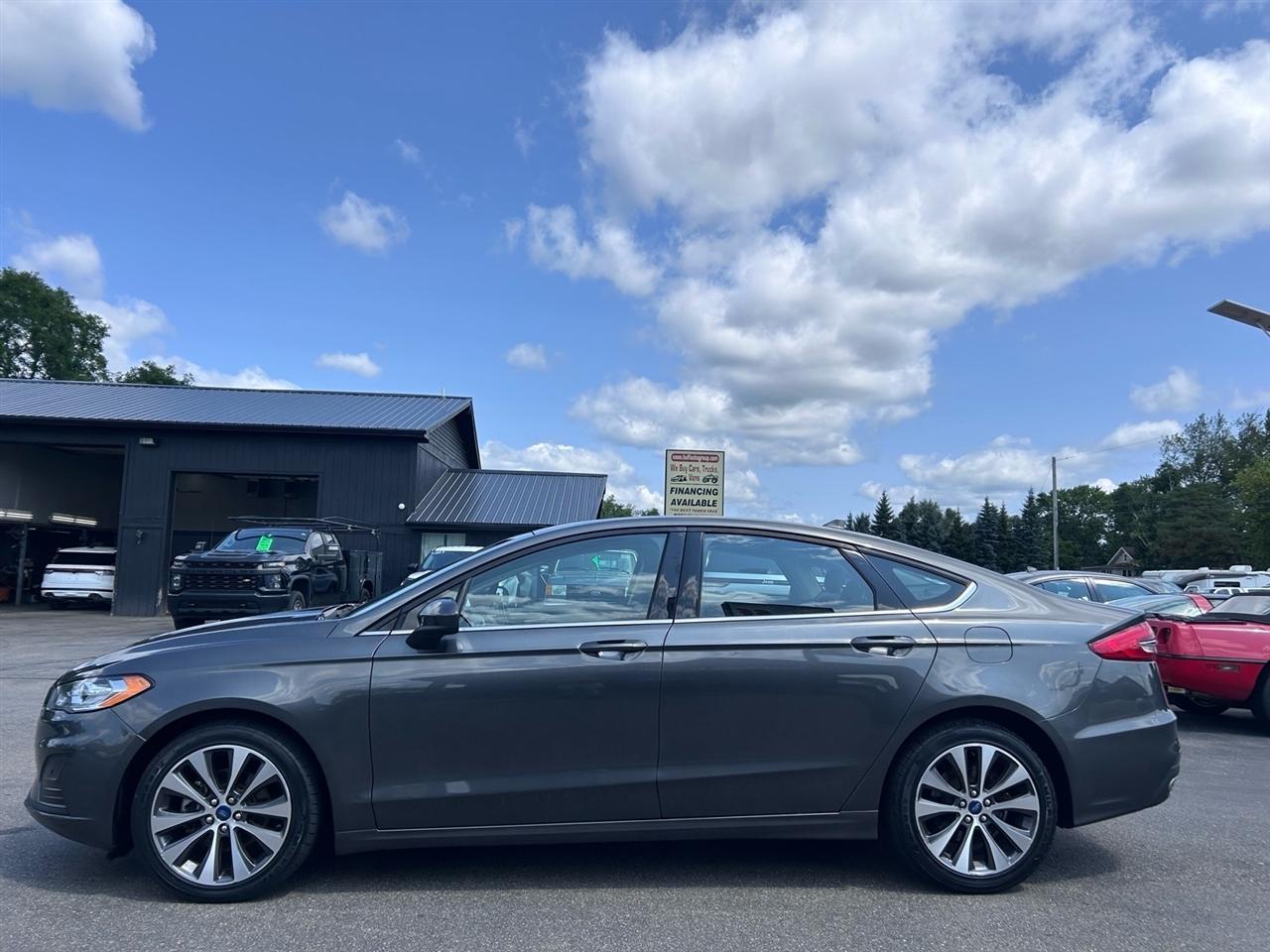 Ford Fusion SE AWD 2020