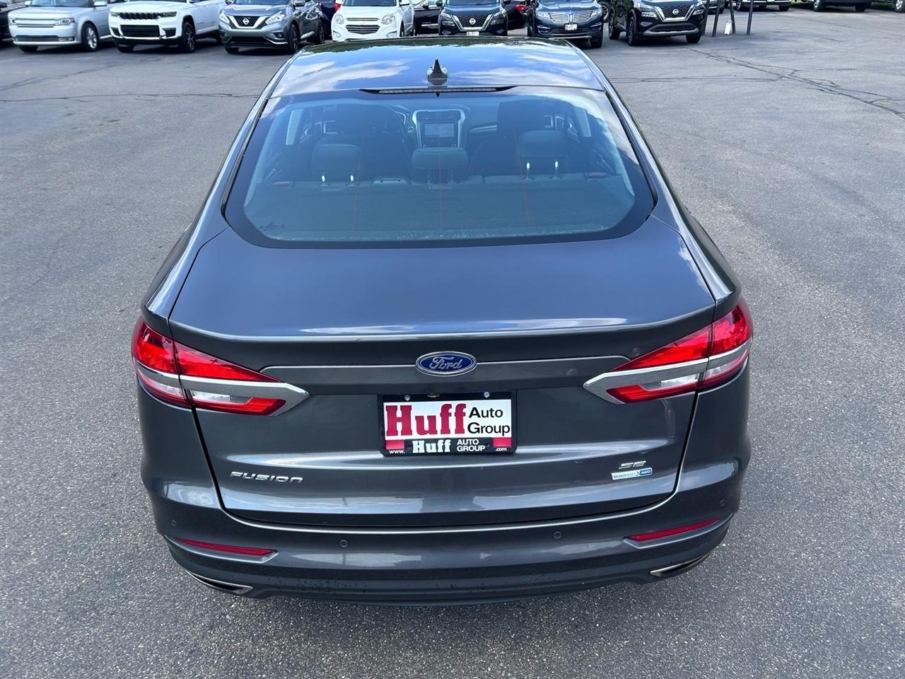 Ford Fusion SE AWD 2020