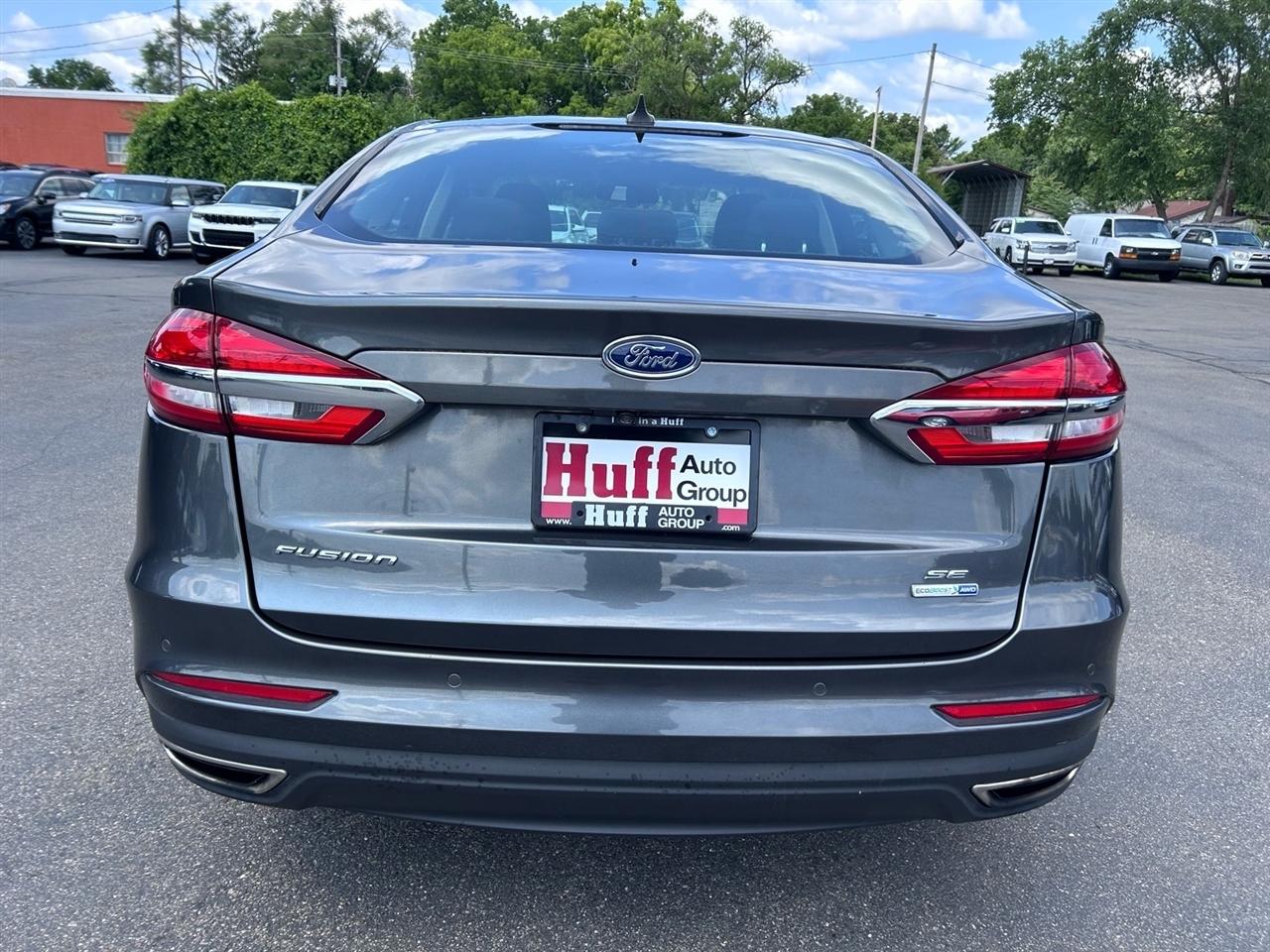 Ford Fusion SE AWD 2020