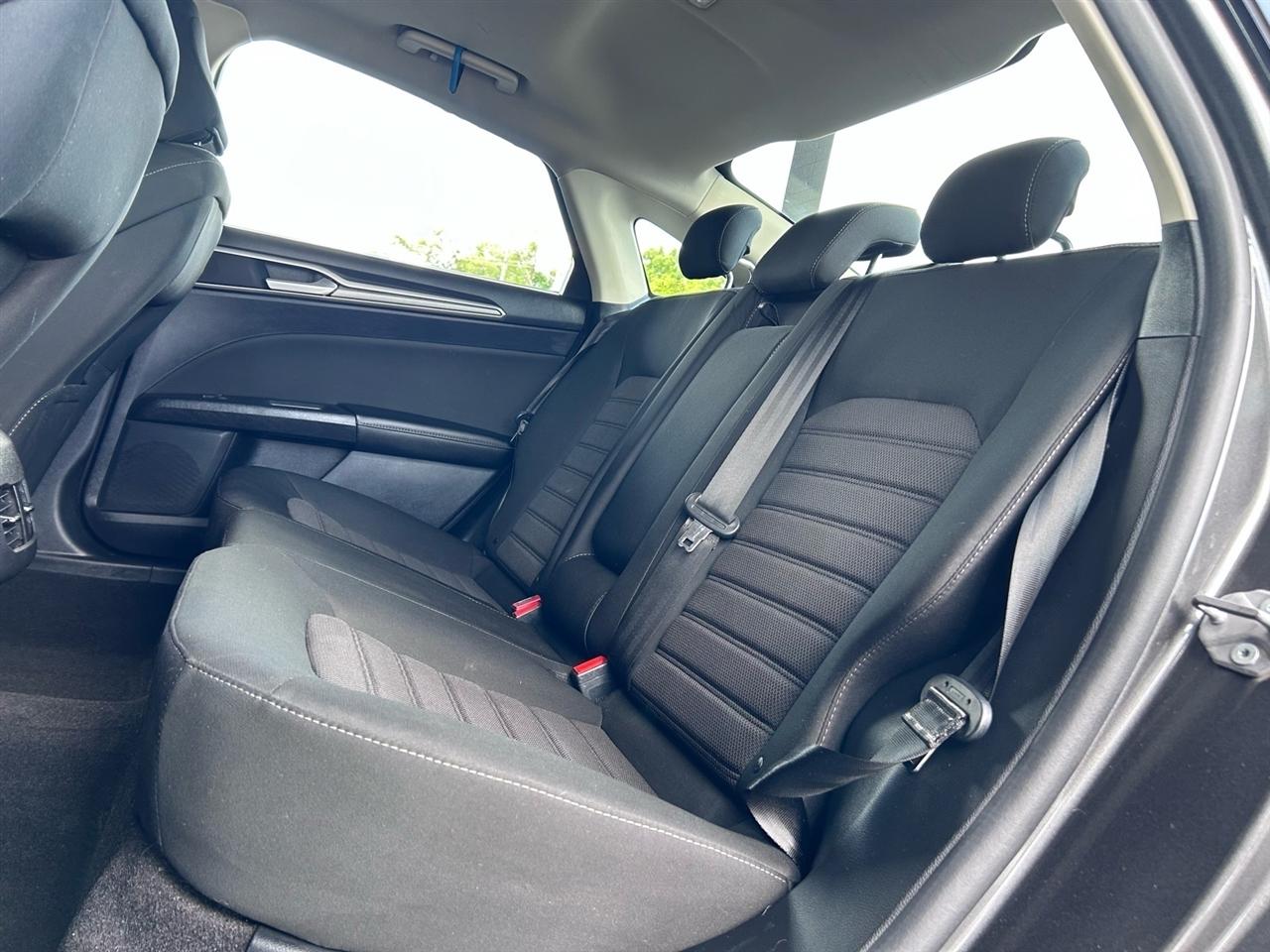 Ford Fusion SE AWD 2020