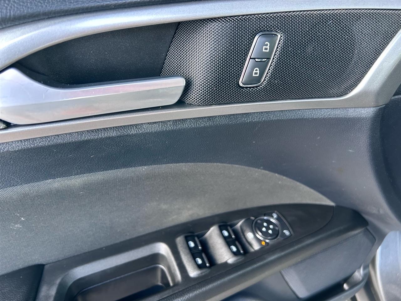Ford Fusion SE AWD 2020