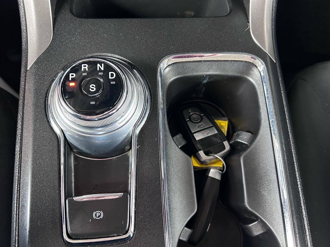 Ford Fusion SE AWD 2020
