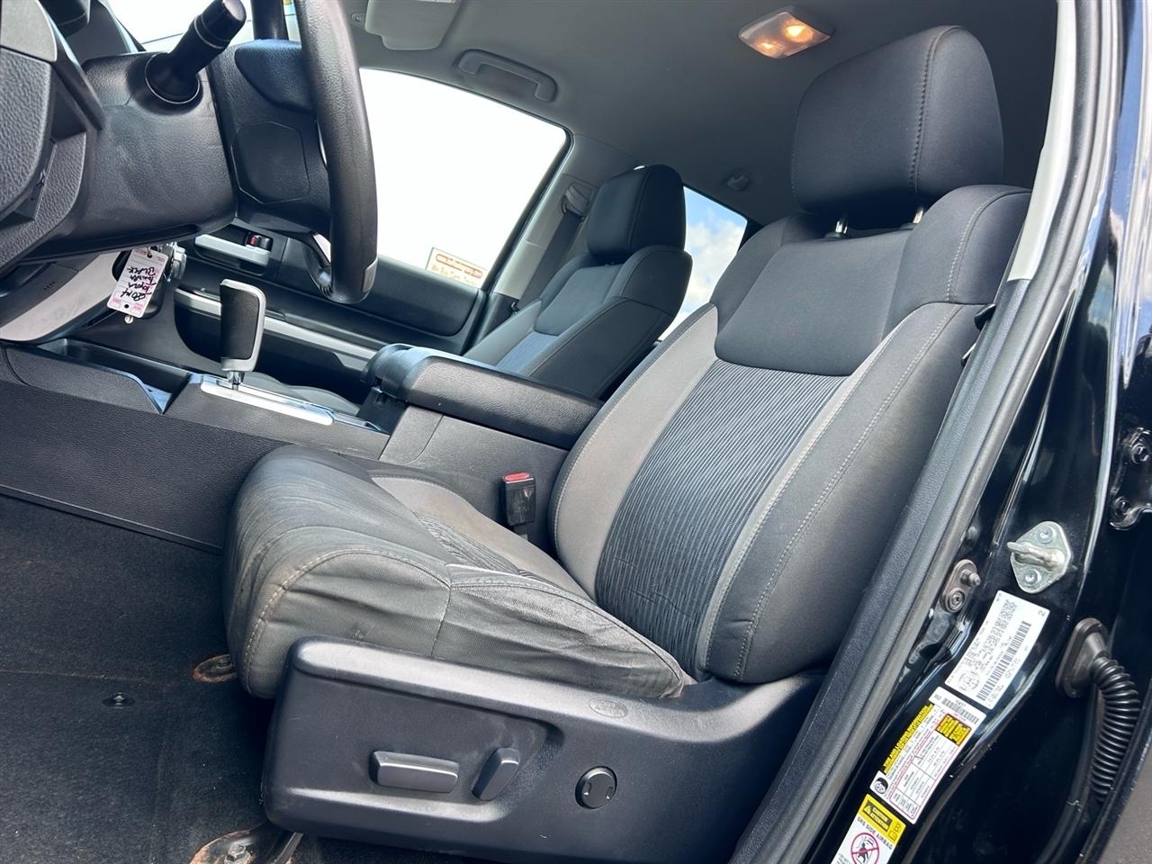 Toyota Tundra 4WD Truck Double Cab 5.7L V8 6-Spd AT SR5 (Natl) 2014