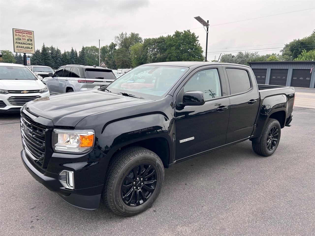 GMC Canyon 4WD Crew Cab 128" Elevation 2022