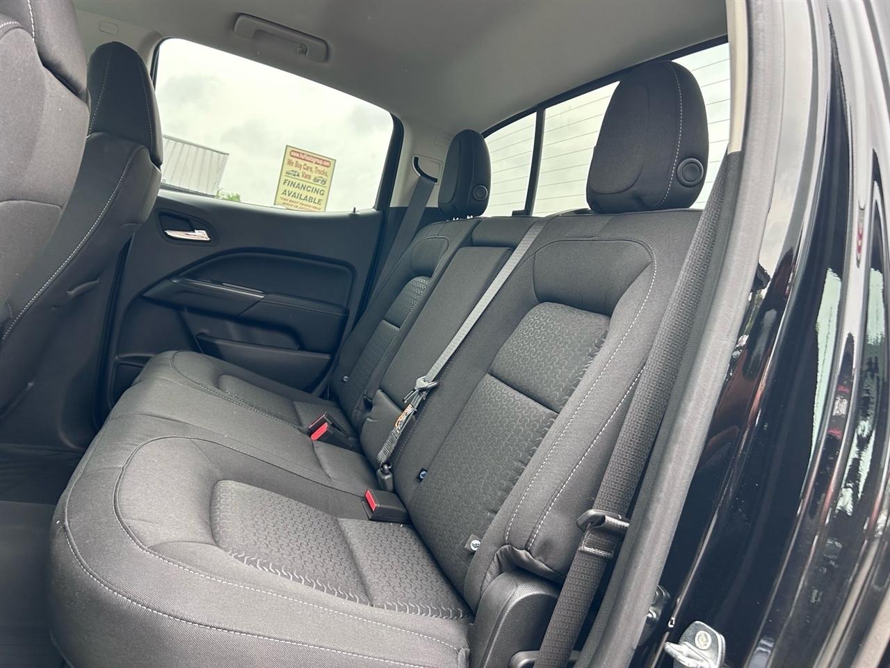 GMC Canyon 4WD Crew Cab 128" Elevation 2022