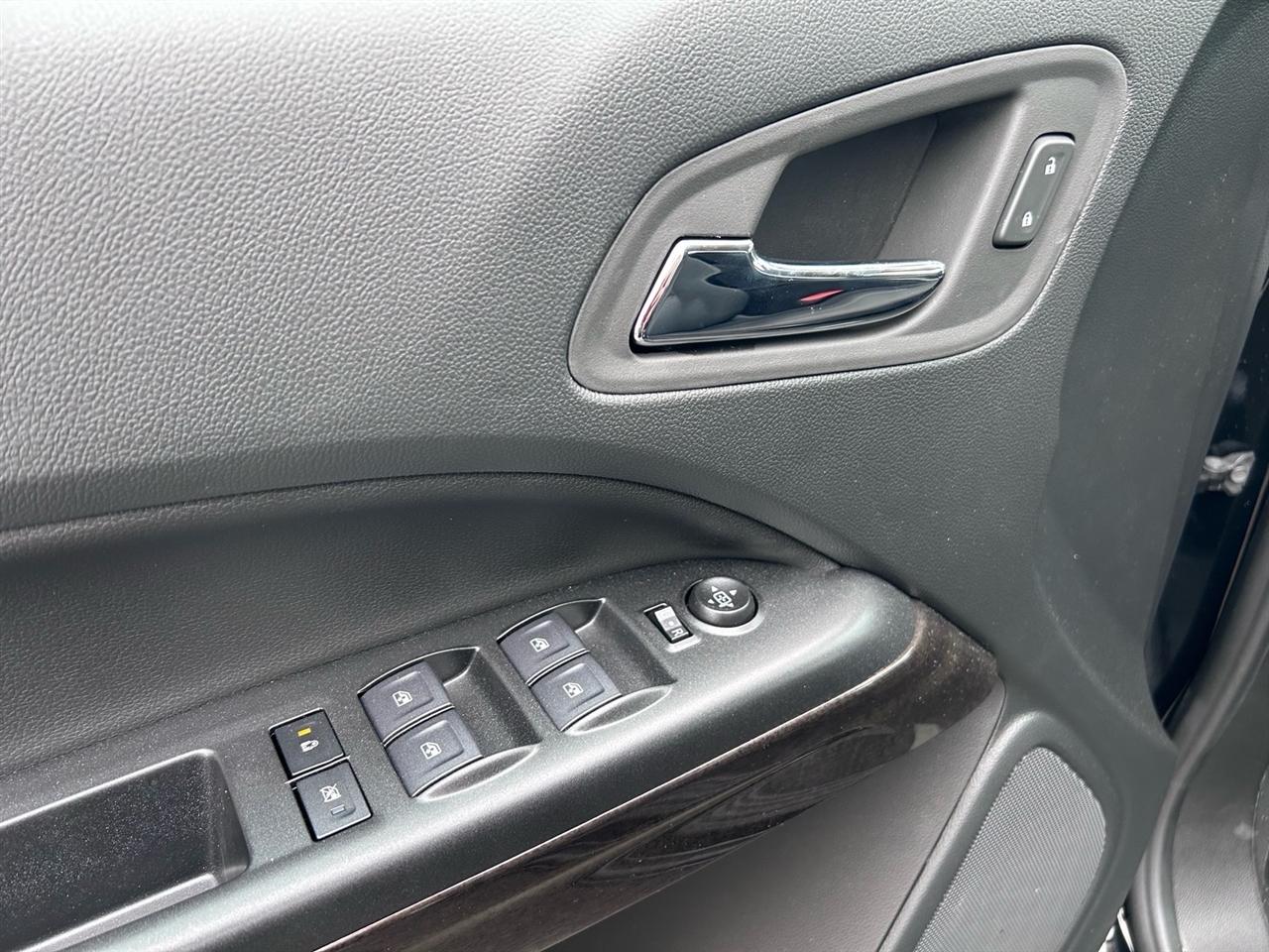 GMC Canyon 4WD Crew Cab 128" Elevation 2022