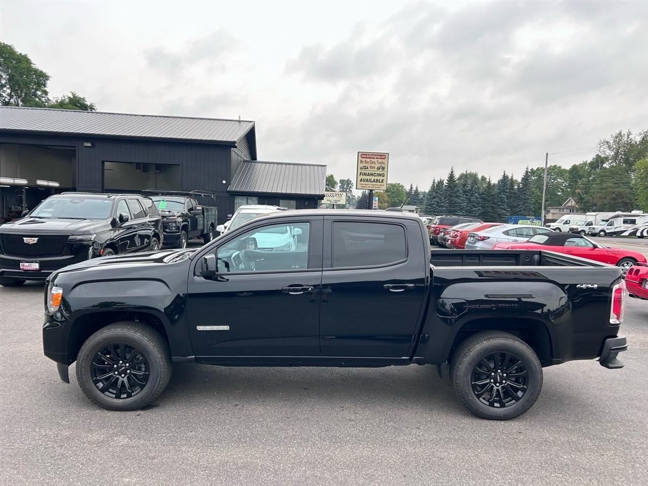 GMC Canyon 4WD Crew Cab 128" Elevation 2022