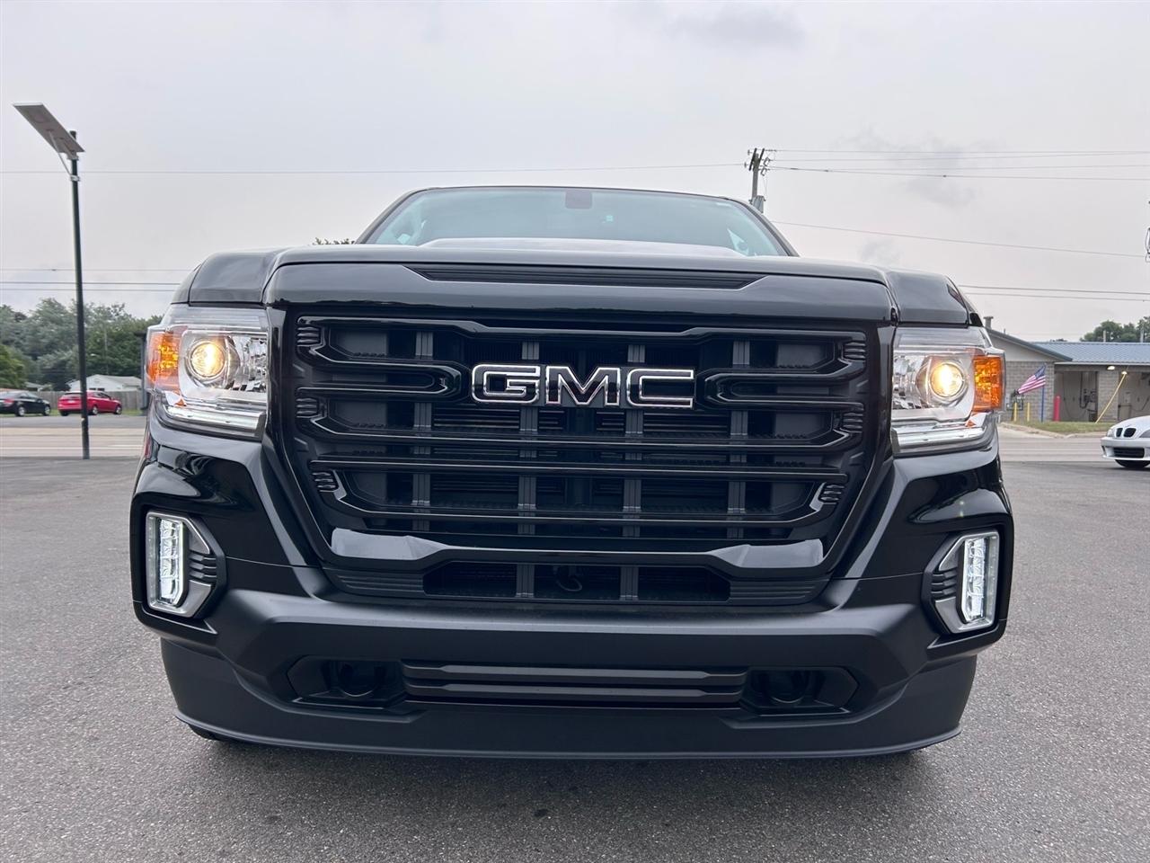 GMC Canyon 4WD Crew Cab 128" Elevation 2022