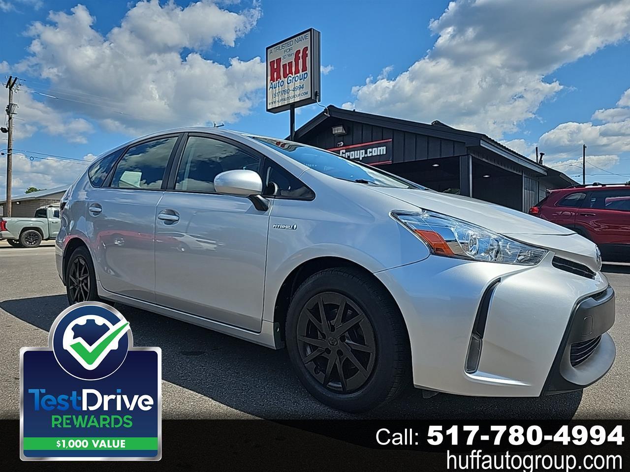 2016 Toyota Prius V 5dr Wgn Two (Natl)