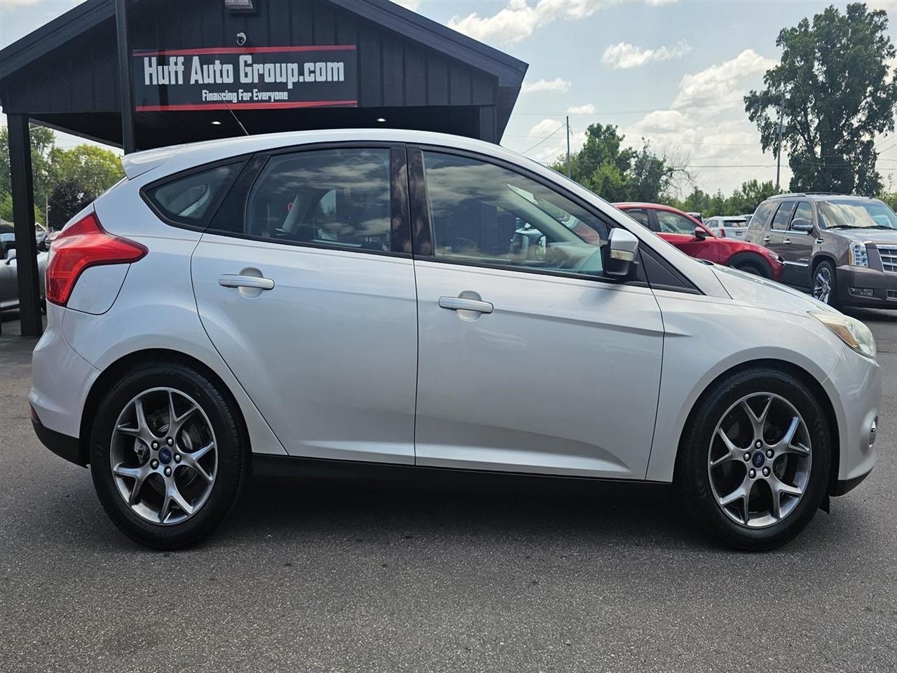 Ford Focus 5dr HB SE 2014