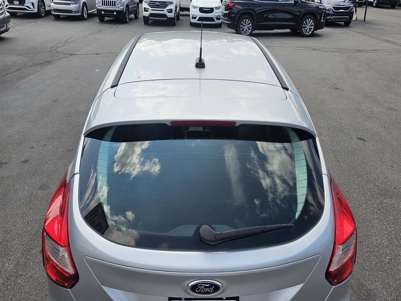Ford Focus 5dr HB SE 2014