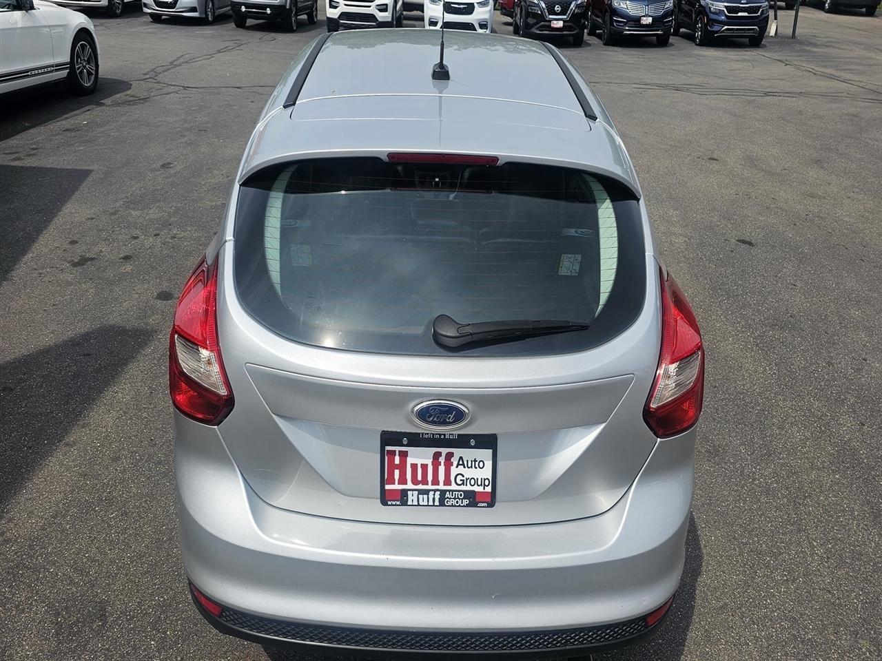 Ford Focus 5dr HB SE 2014