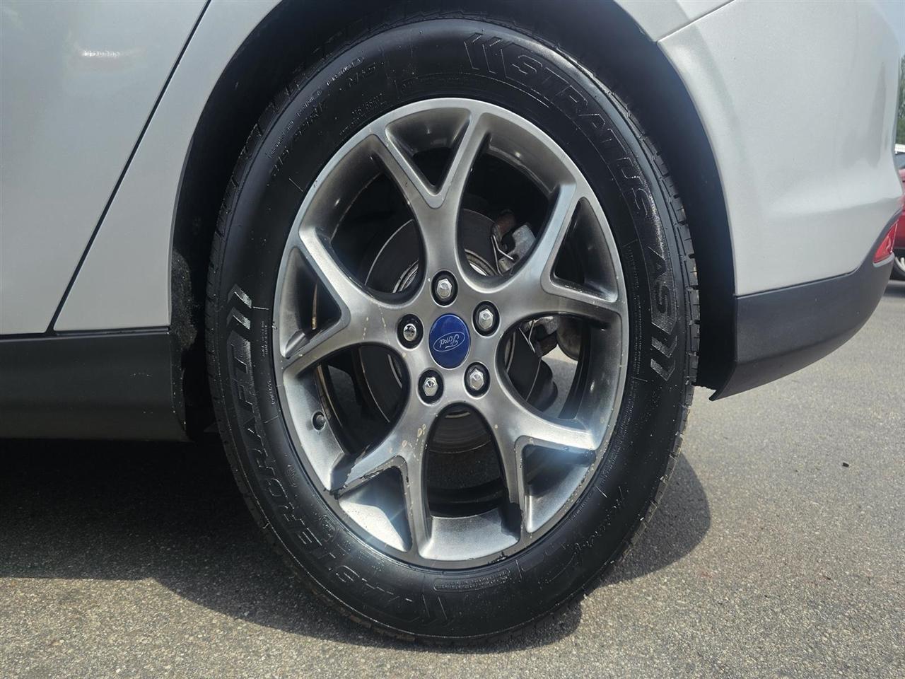 Ford Focus 5dr HB SE 2014
