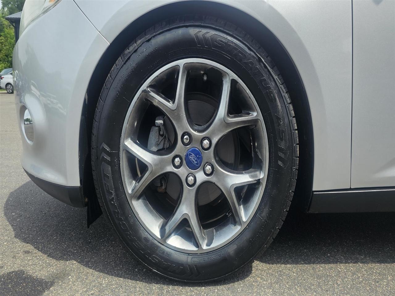 Ford Focus 5dr HB SE 2014