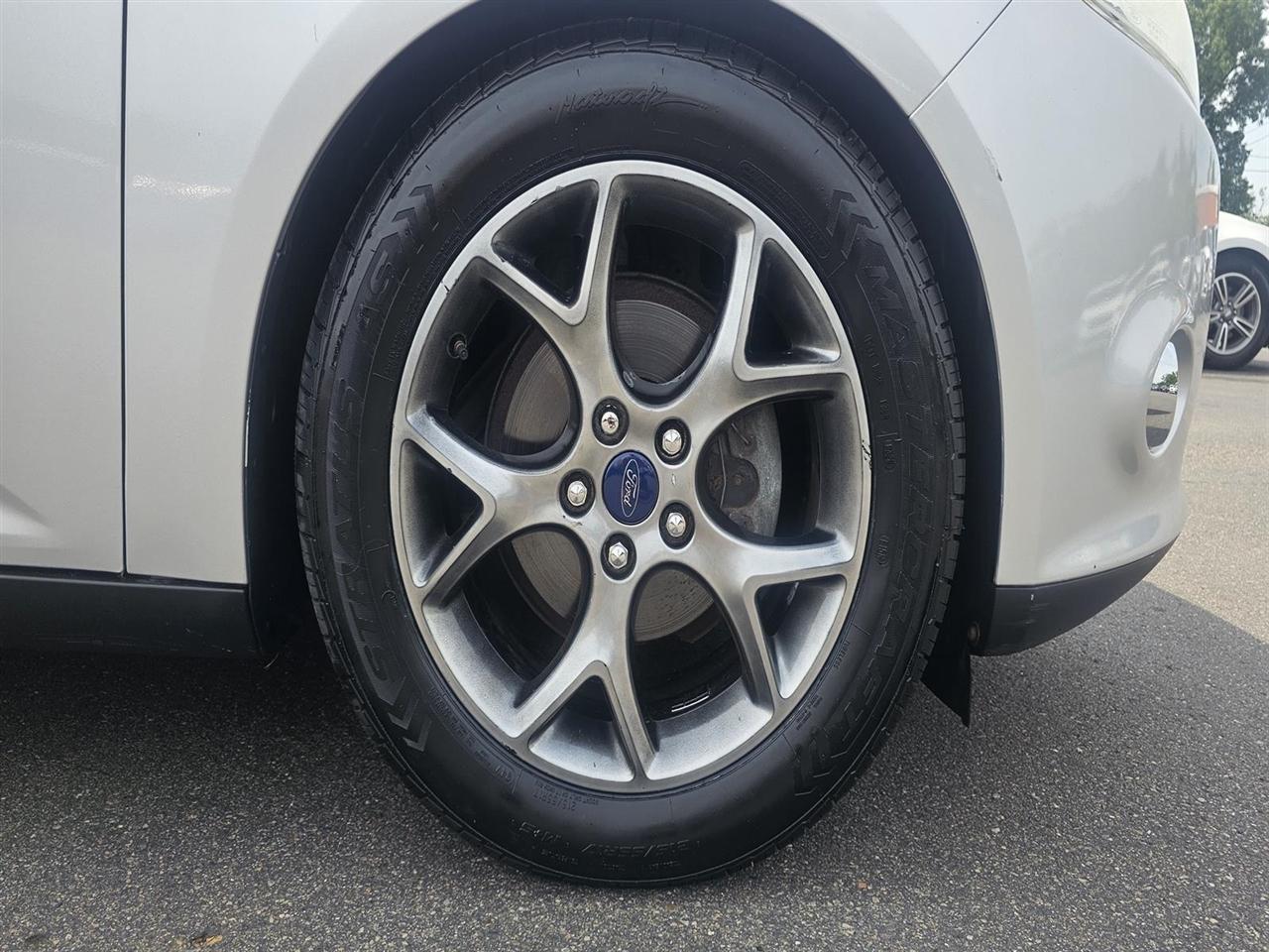 Ford Focus 5dr HB SE 2014