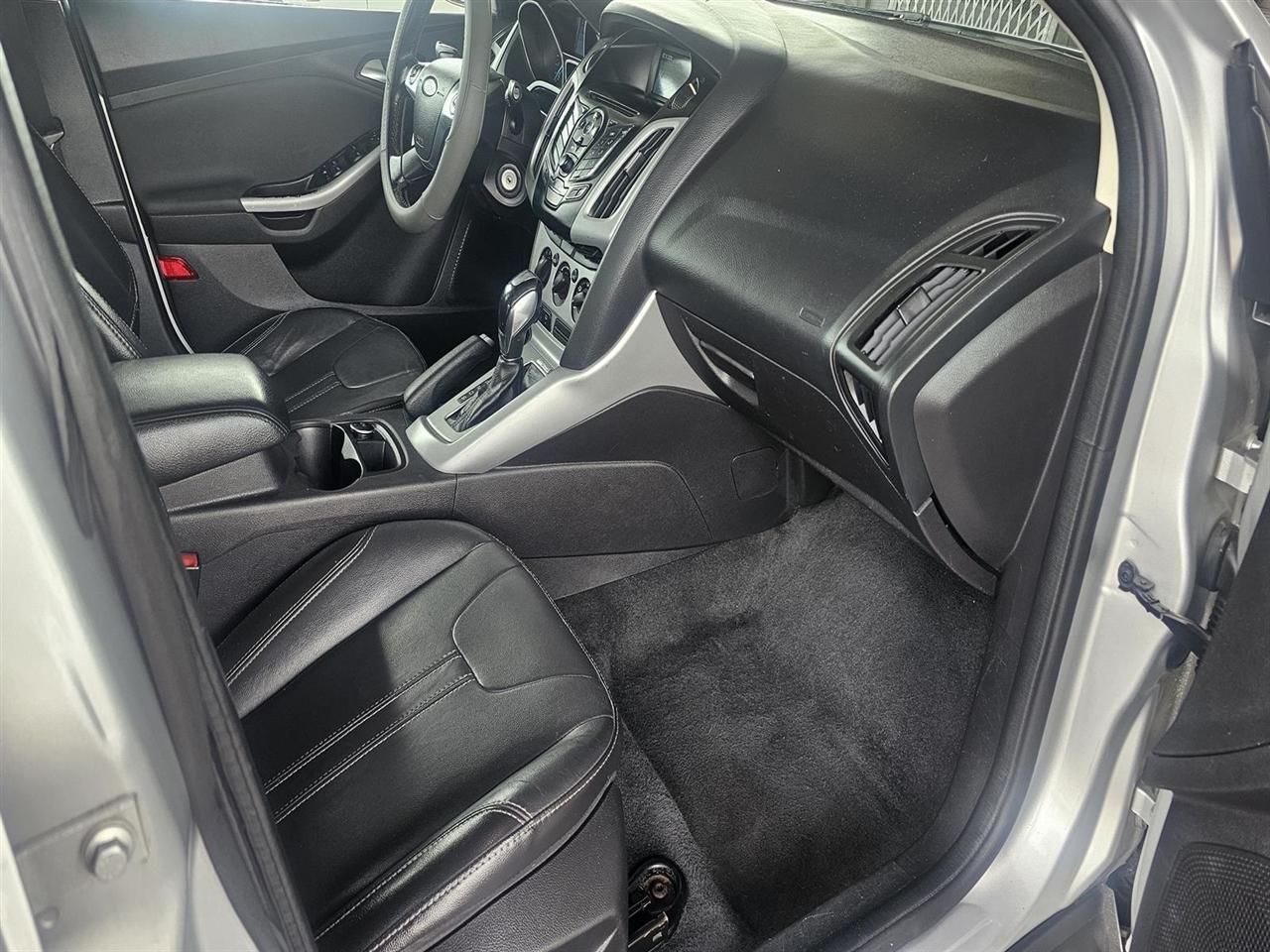 Ford Focus 5dr HB SE 2014