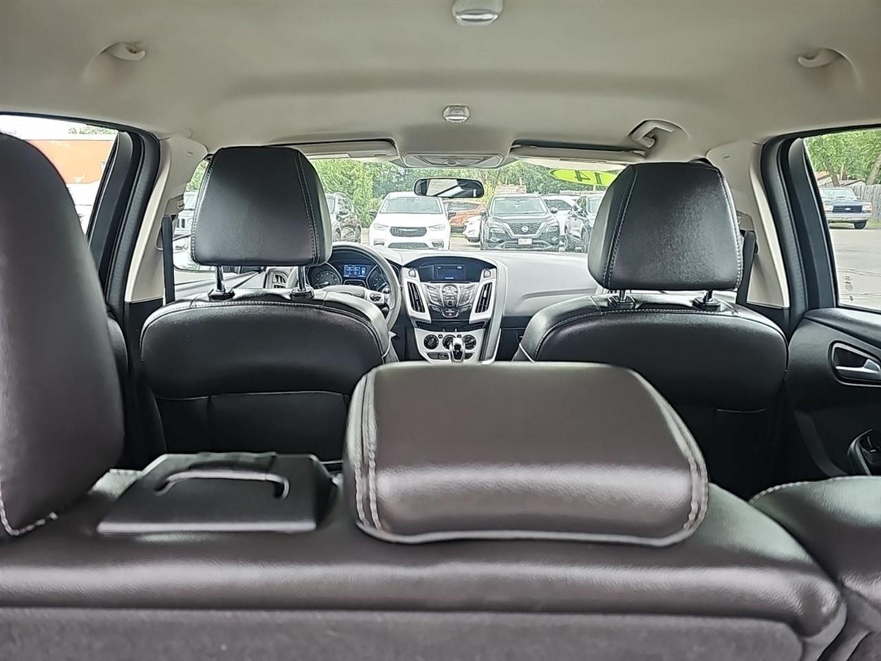Ford Focus 5dr HB SE 2014