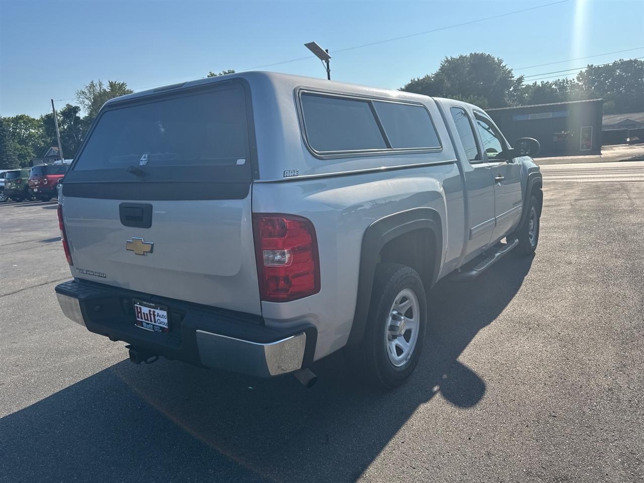 Chevrolet Silverado 1500 2WD Ext Cab 143.5" Work Truck 2010