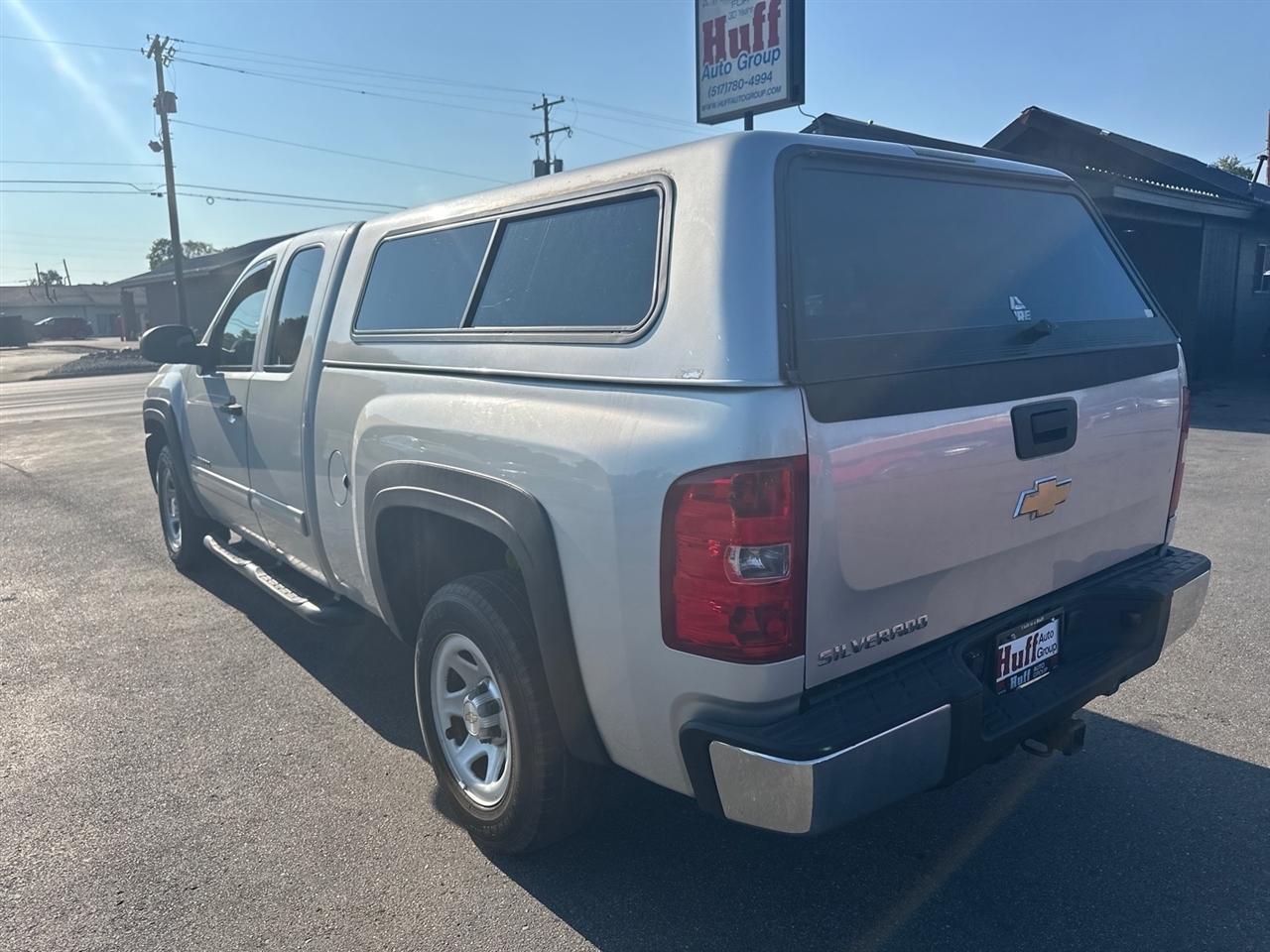 Chevrolet Silverado 1500 2WD Ext Cab 143.5" Work Truck 2010