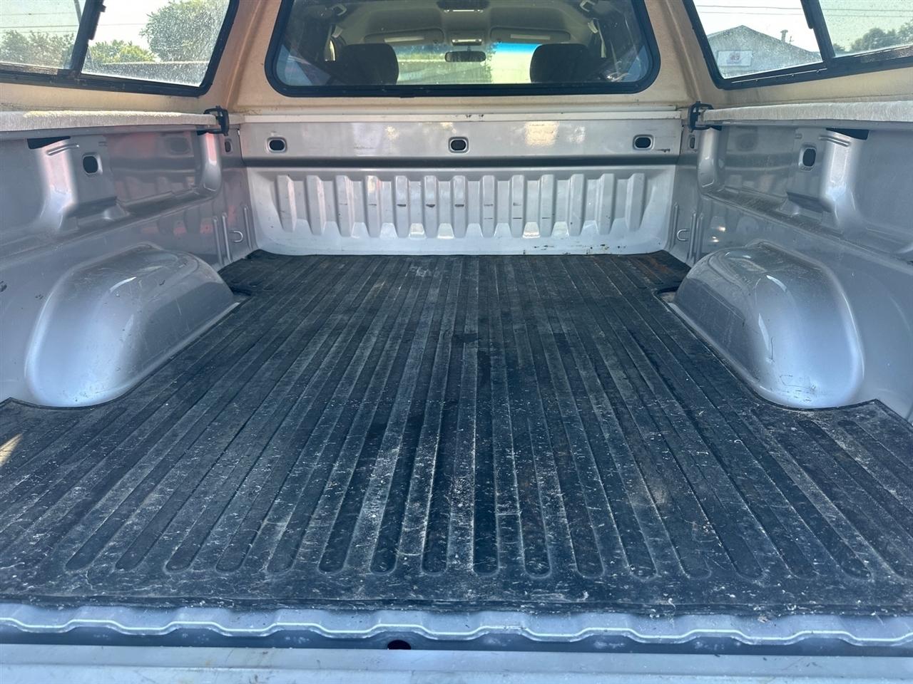 Chevrolet Silverado 1500 2WD Ext Cab 143.5" Work Truck 2010