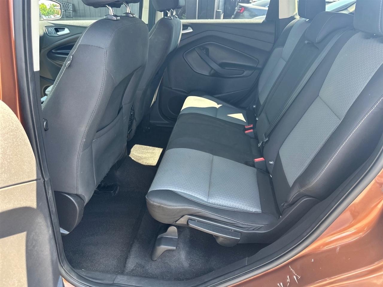 Ford Escape SE FWD 2017