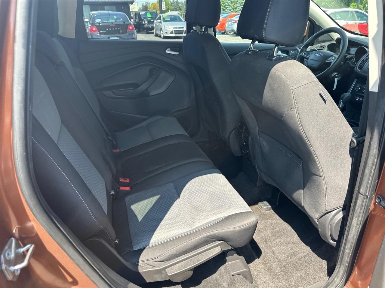 Ford Escape SE FWD 2017