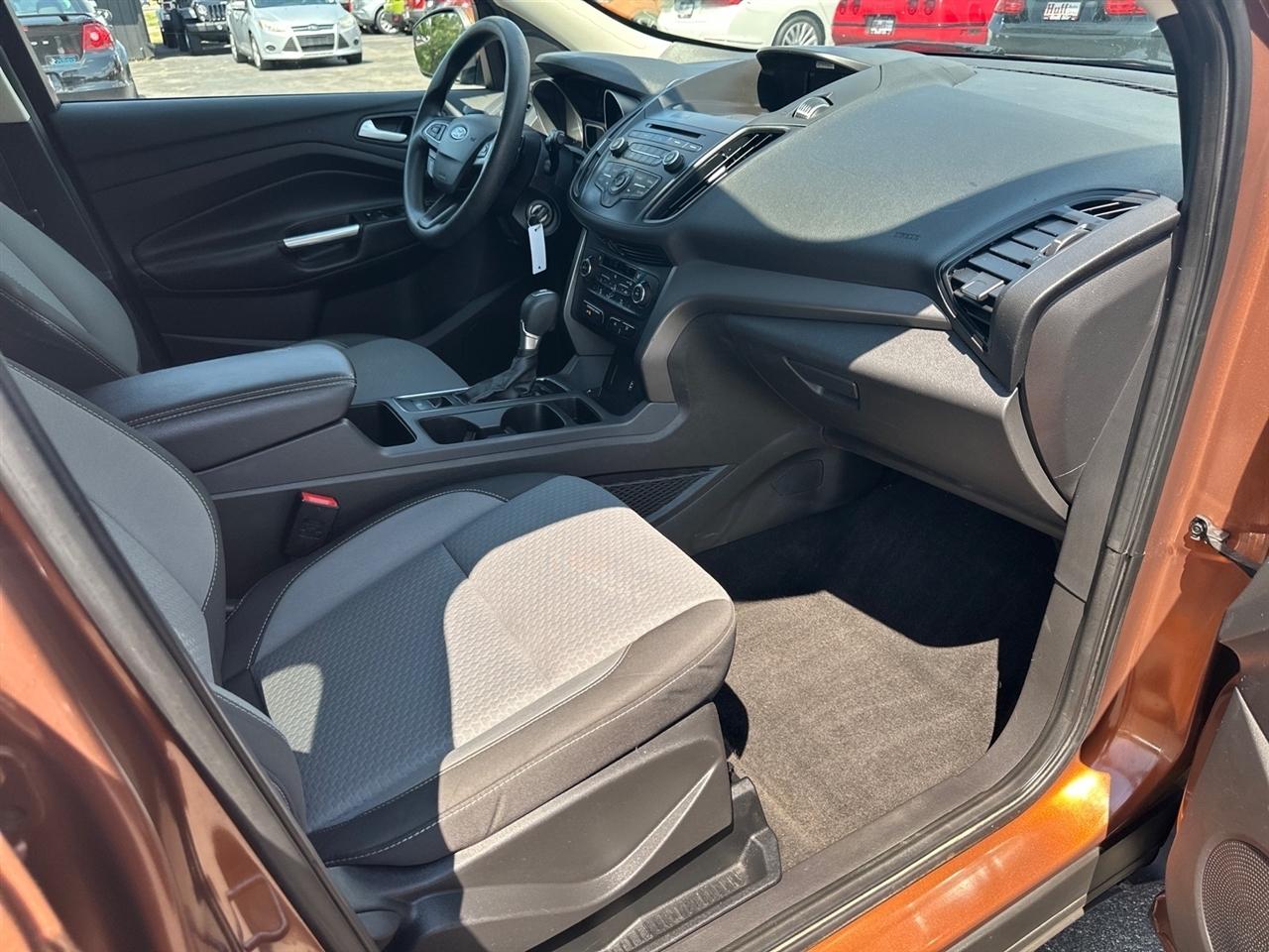 Ford Escape SE FWD 2017