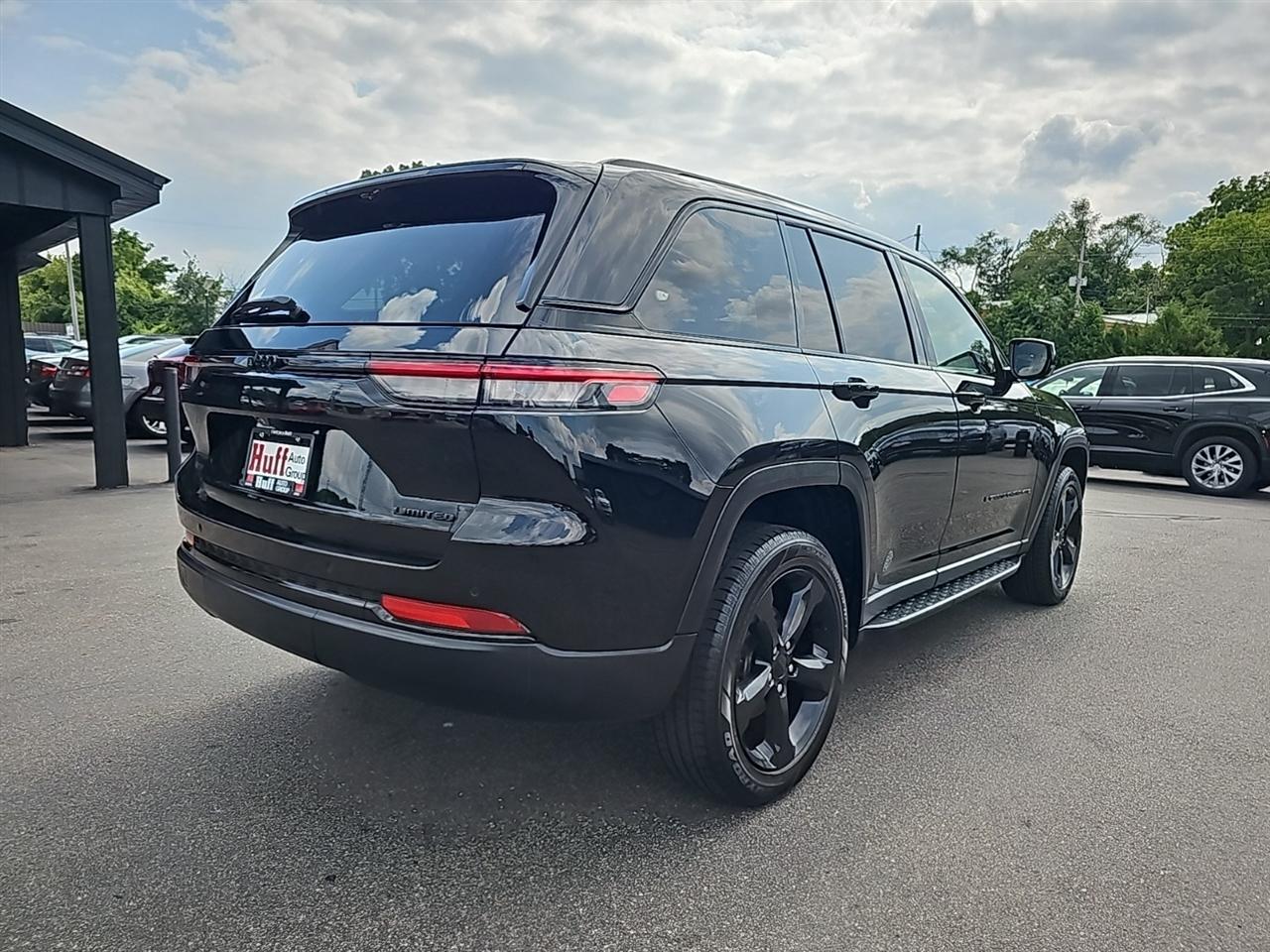 Jeep Grand Cherokee Limited 4x4 2024