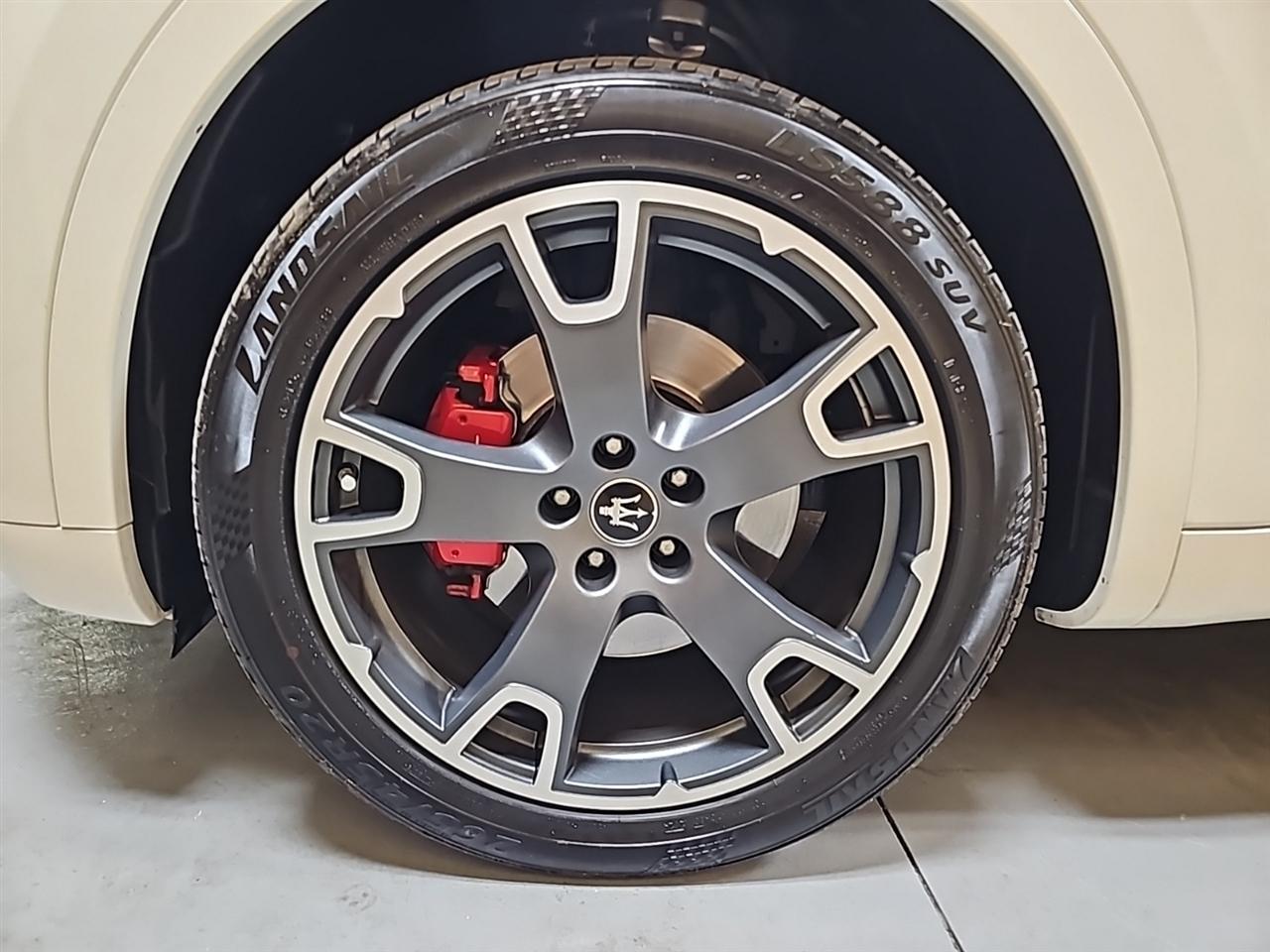 Maserati Levante GT AWD 2023