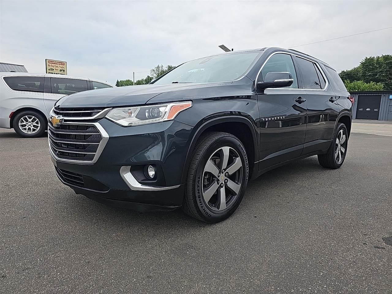 Chevrolet Traverse FWD 4dr LT Leather 2021