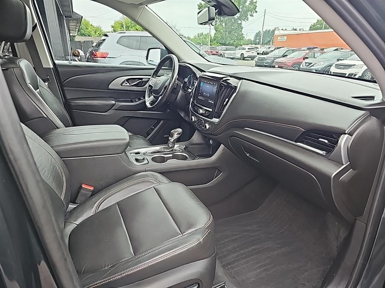 Chevrolet Traverse FWD 4dr LT Leather 2021