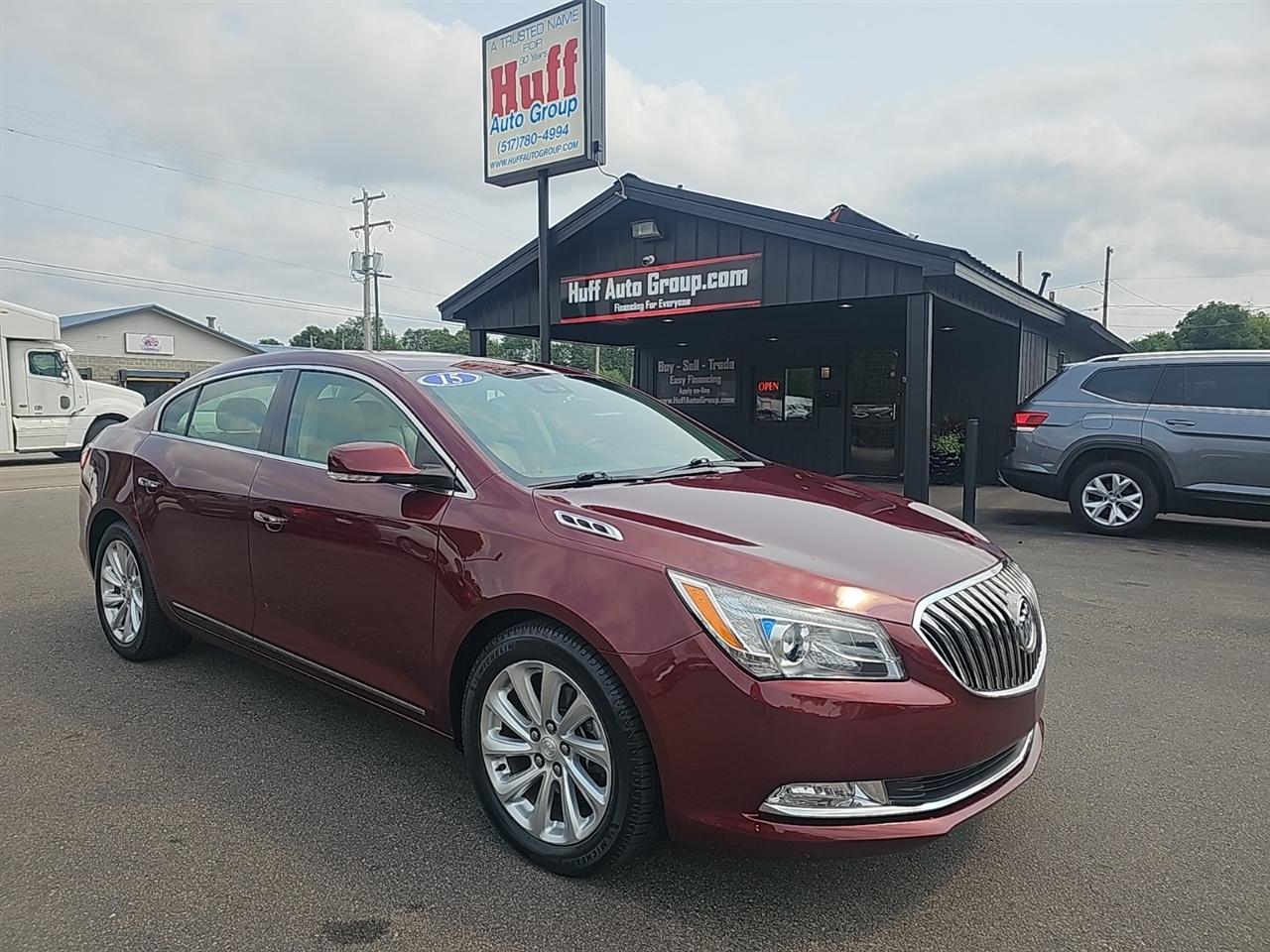 Buick LaCrosse 4dr Sdn Leather FWD 2015