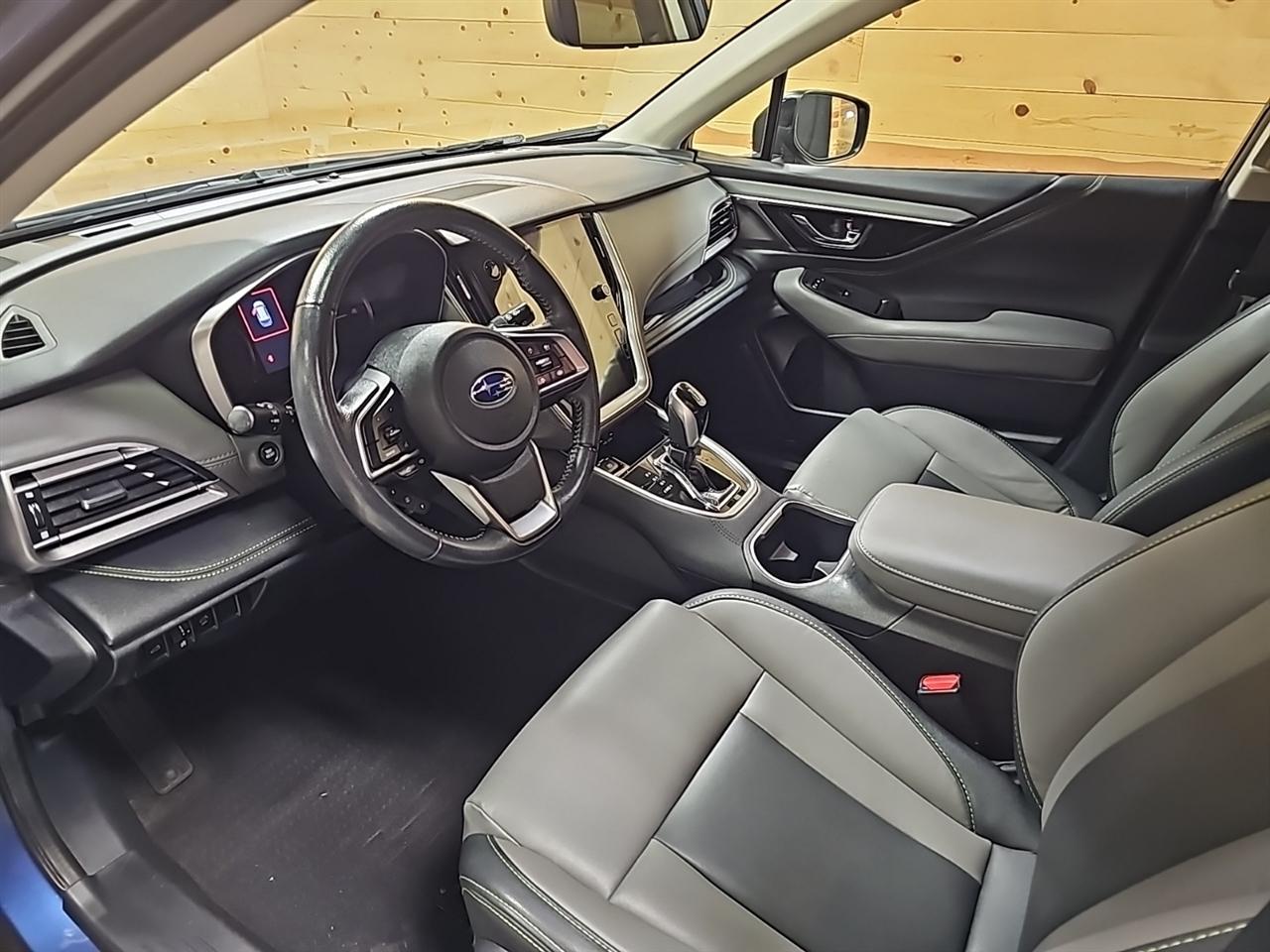 Subaru Outback Onyx Edition XT CVT 2022