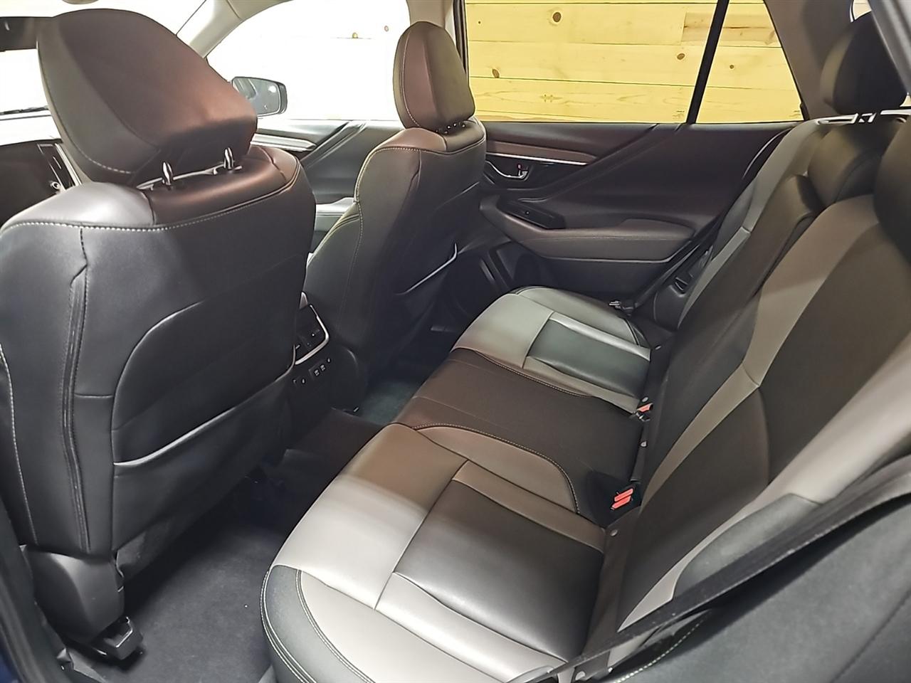 Subaru Outback Onyx Edition XT CVT 2022