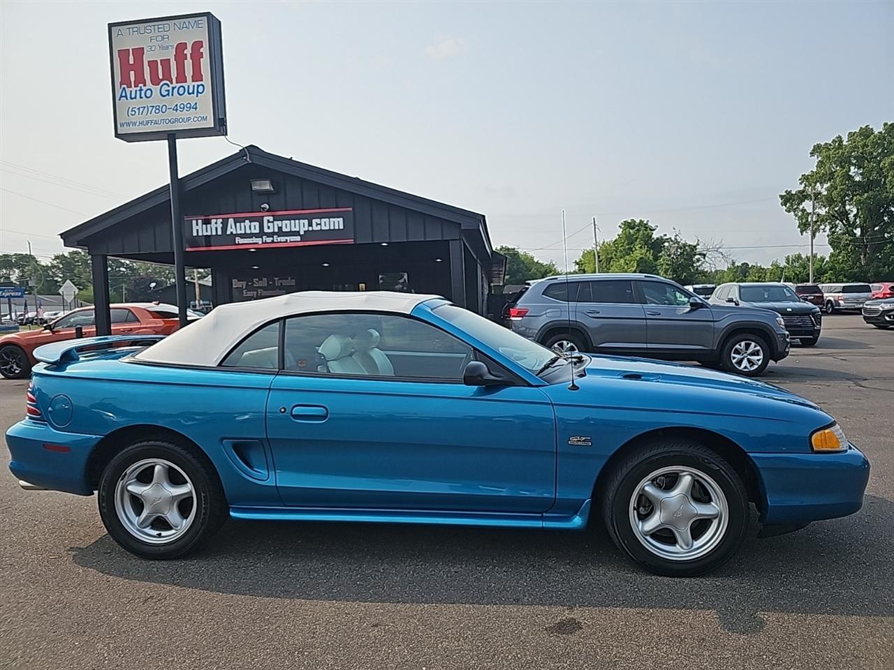 Ford Mustang 2dr Convertible GT 1995
