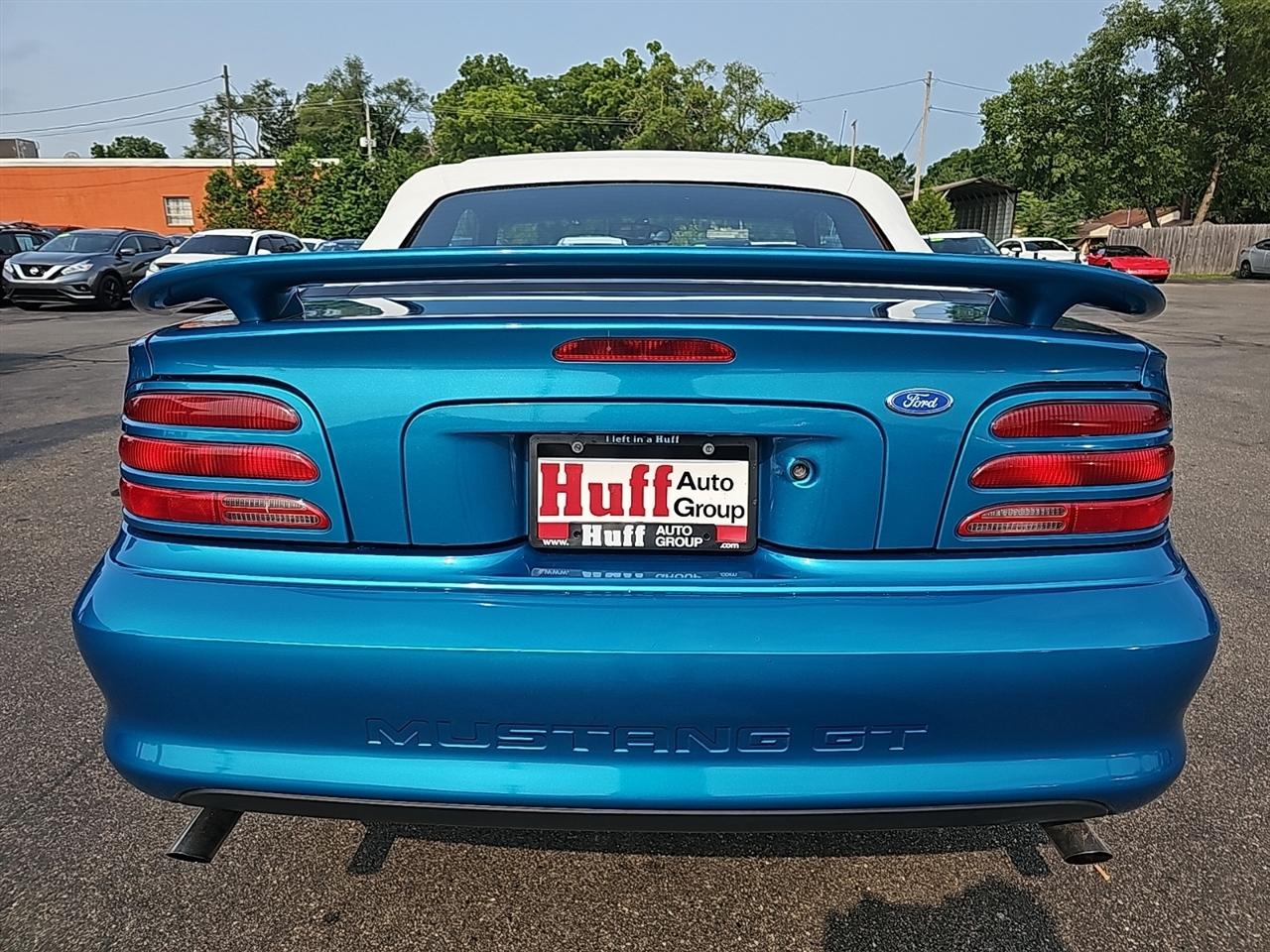 Ford Mustang 2dr Convertible GT 1995