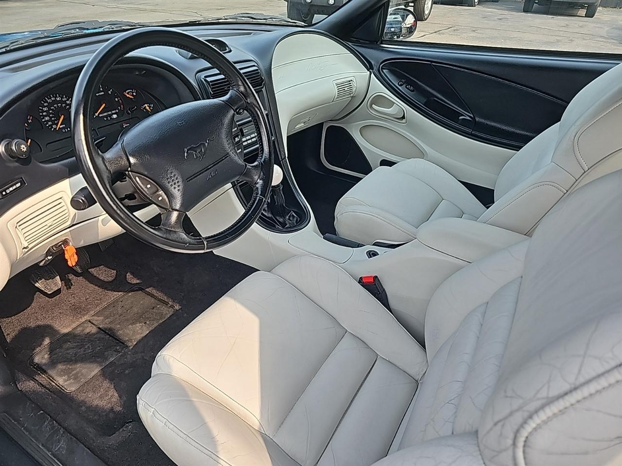 Ford Mustang 2dr Convertible GT 1995